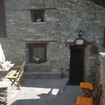 Sweet Chalet Antey-Saint-Andre